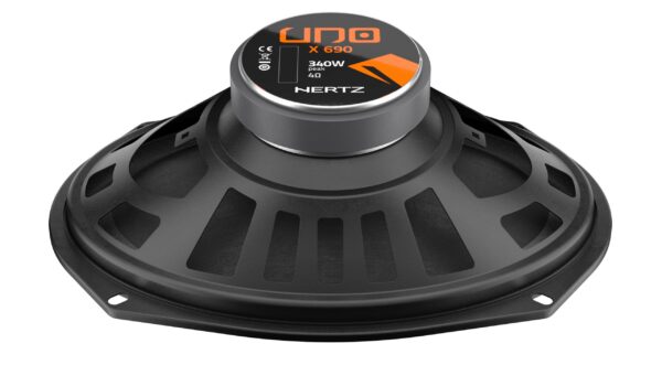 HERTZ_X-690_PROSPETTIVA-LATO-