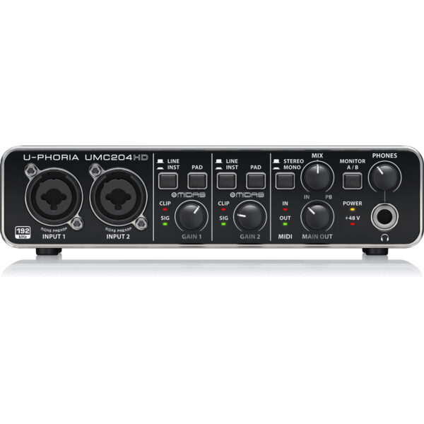 UMC204HD_P0BK0_Front_XL-copy-